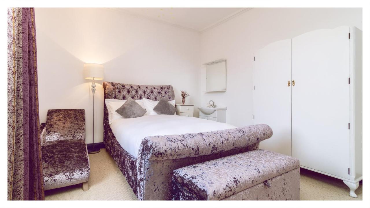 A Luxurious Masterpiece Steps From Stirling Villa Bagian luar foto