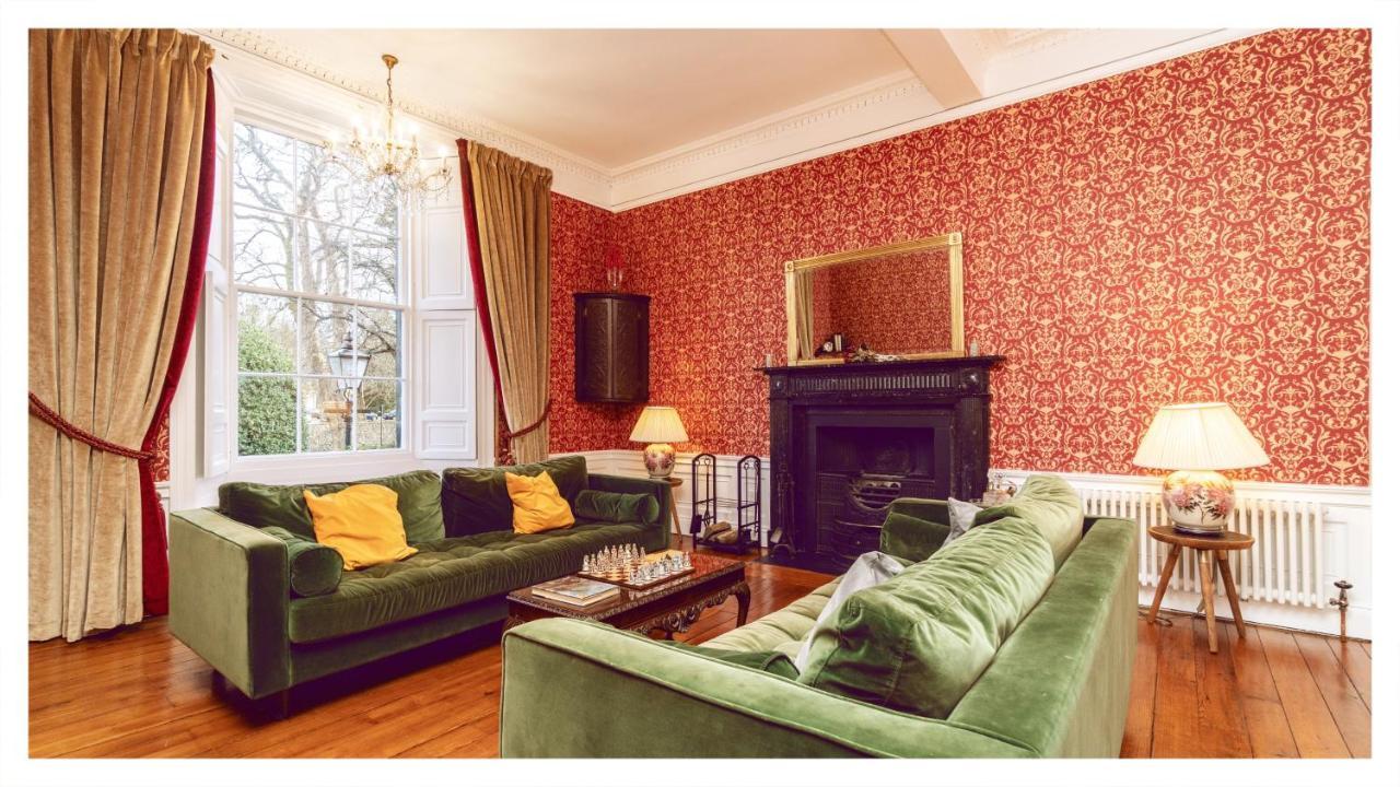 A Luxurious Masterpiece Steps From Stirling Villa Bagian luar foto